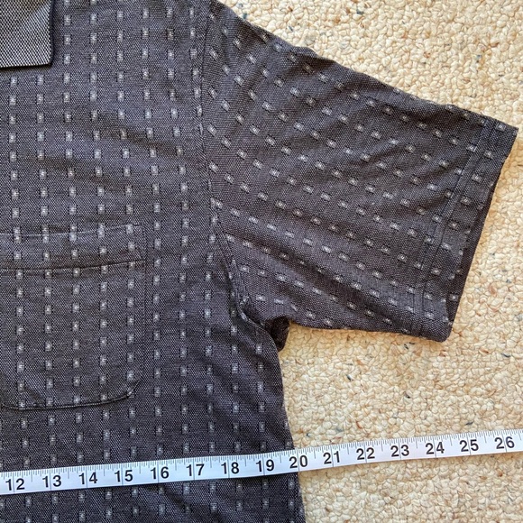 Van Heusen Collared Shirt - Picture 4 of 6